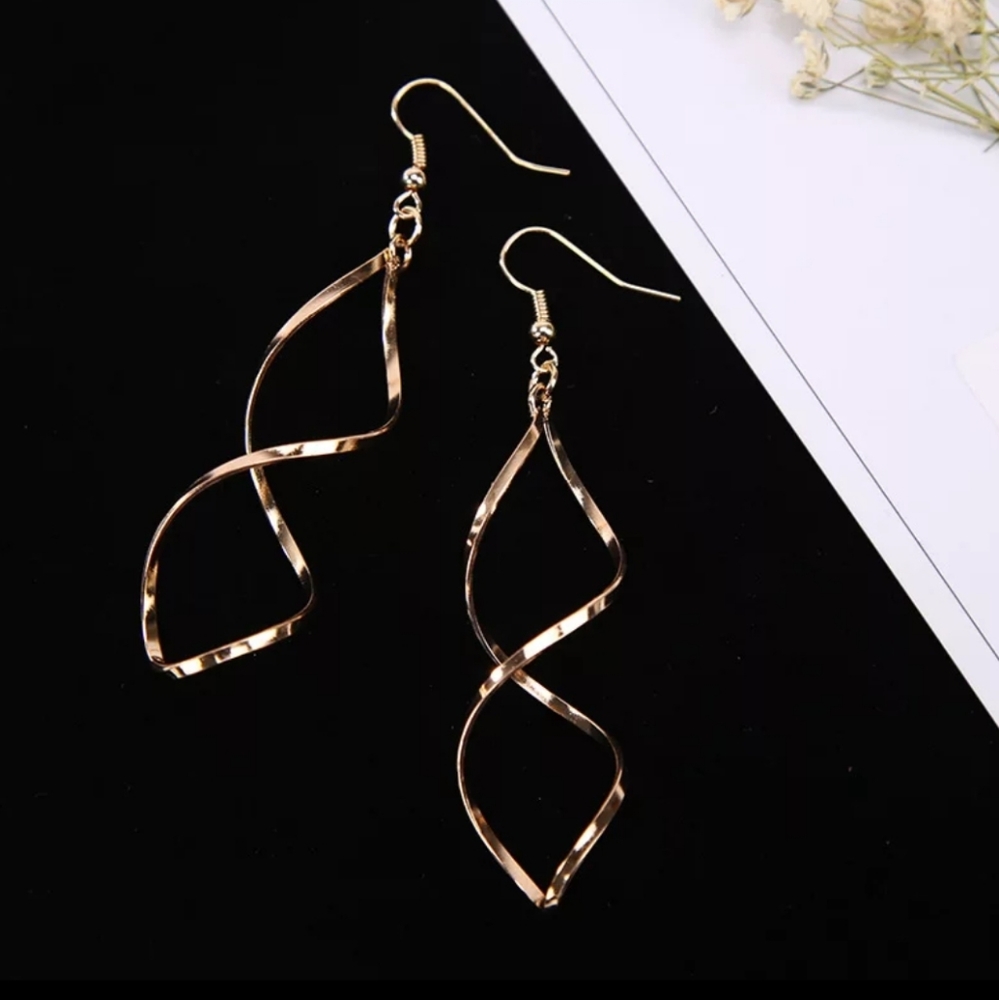 Gold Tone Swirl Earrings - Picture 5 of 5